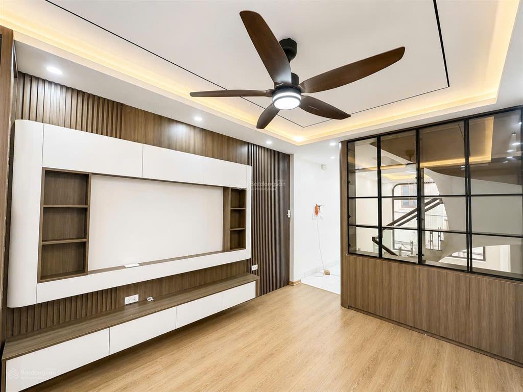 Nhà phố 3,5 tầng full nội thất ngay các kđt tại đào nguyên gần ga metrol giá chỉ hơn 6 tỷ