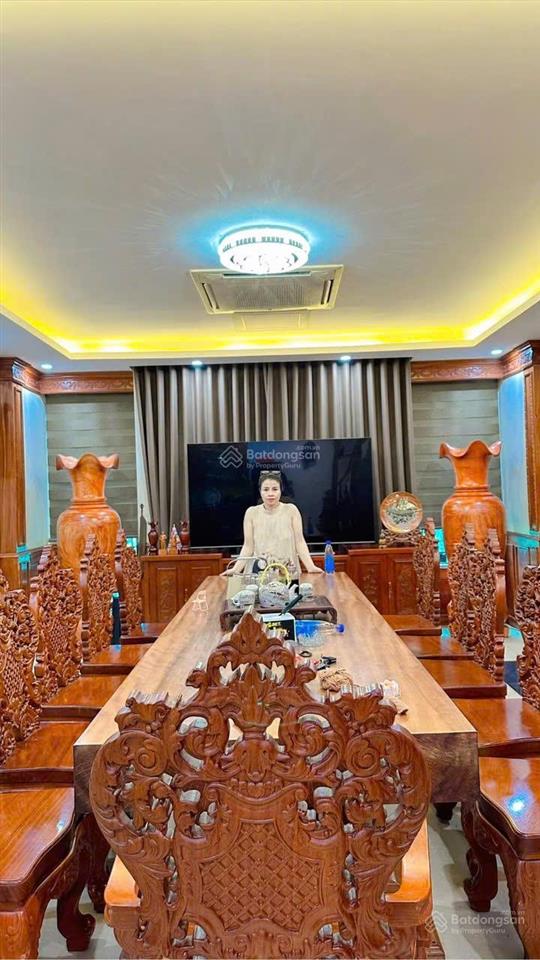 Siêu phẩm nhà 6,5 tầng thang máy full nội thất khu đất dịch vụ dương nội ngay trường đại học