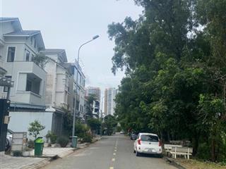 Bán khuôn giá tốt thế kỷ 8*20m 24 tỷ giá tốt