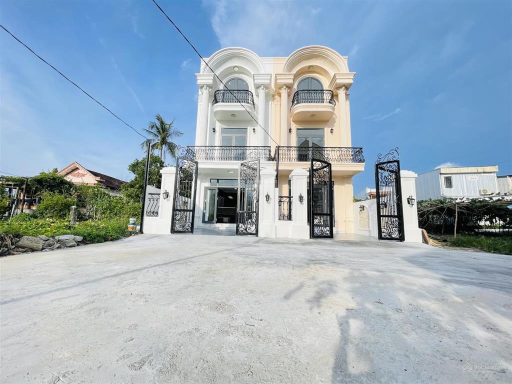 Bán căn biệt thự 3 tầng đẹp, full nội thất khu quy hoạch đồng cát  thủy xuân  huế