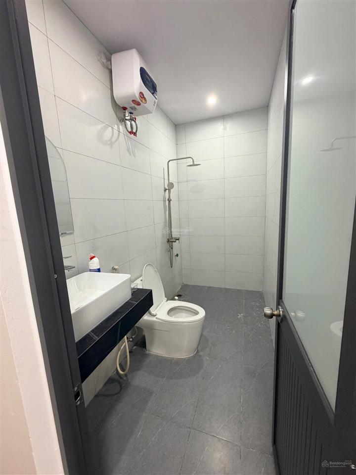Bán nhà 2 tầng full nội thất mặt tiền ngô thế vinh gần nguyễn tất thành