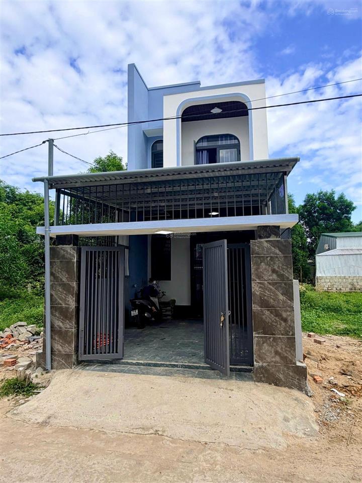 Bán nhà 2 tầng full nội thất mặt tiền ngô thế vinh gần nguyễn tất thành