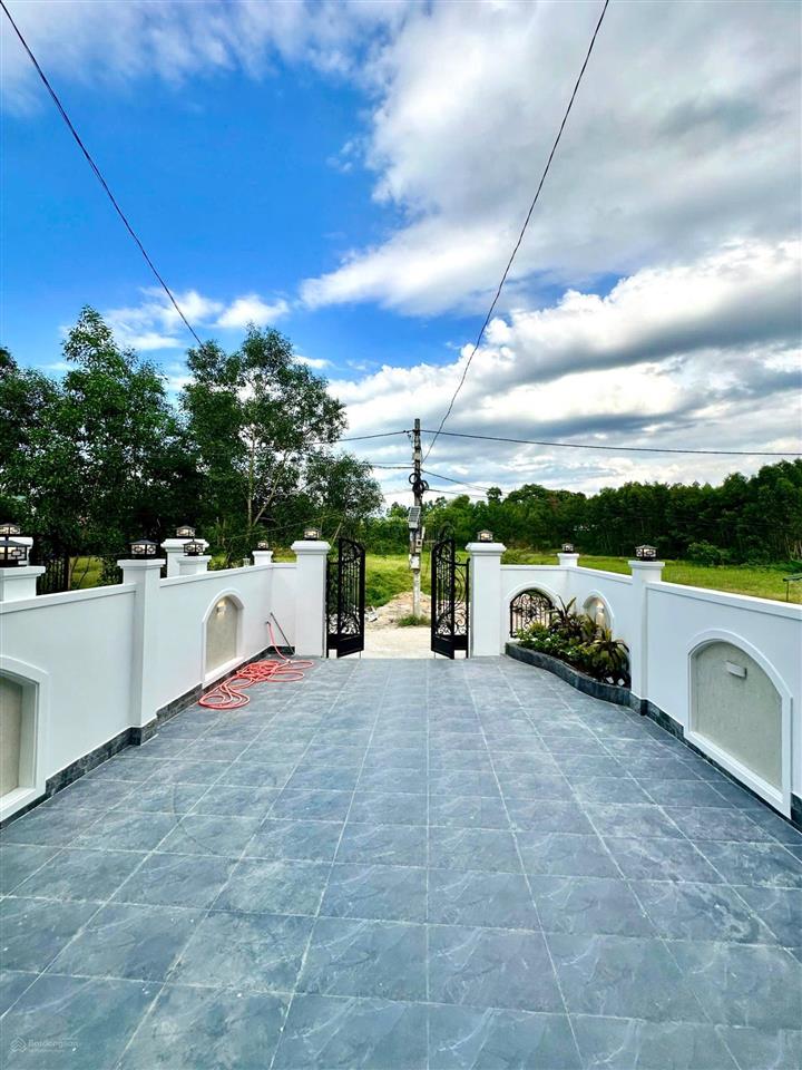 Villa 2 tầng kiệt ô tô minh mạng gần cầu lim  132m2 ngang 6m. full nội thất  chỉ 2, x tỷ