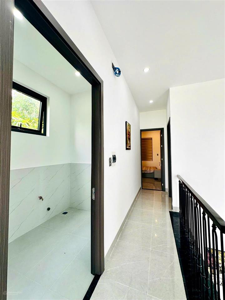 Villa 2 tầng kiệt ô tô minh mạng gần cầu lim  132m2 ngang 6m. full nội thất  chỉ 2, x tỷ