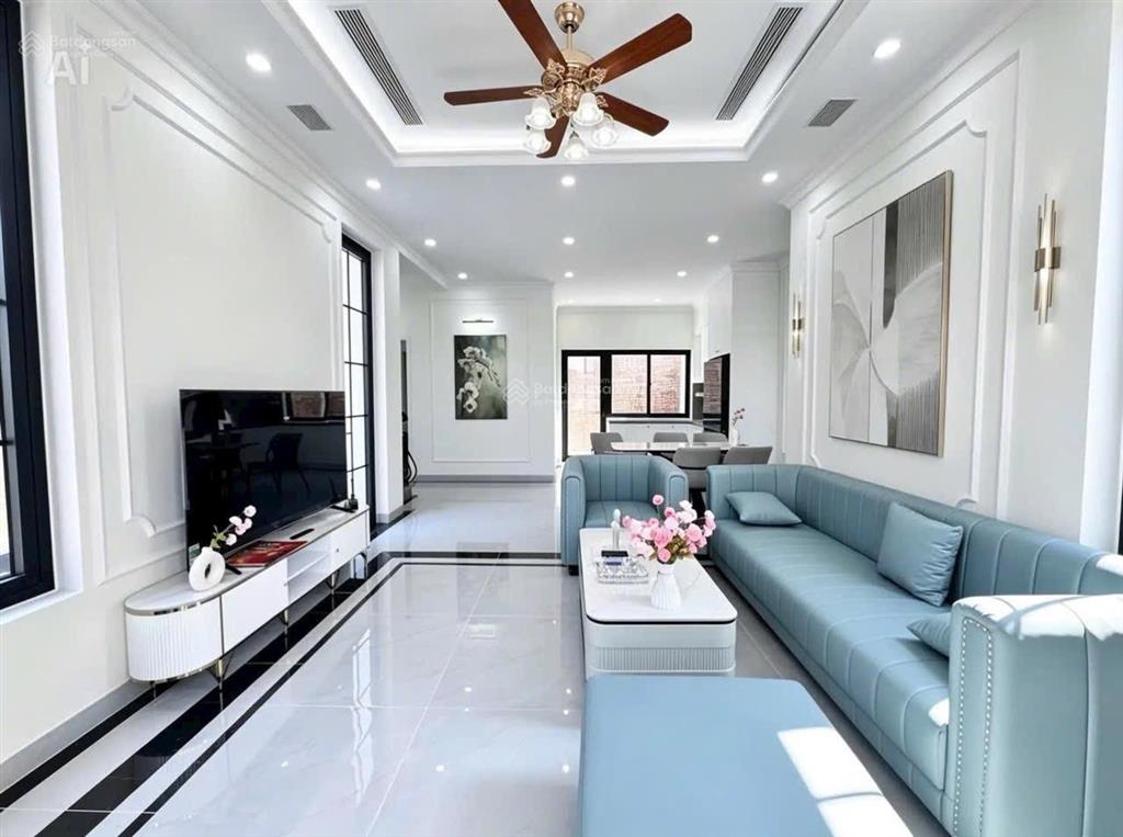 Căn villa tân cổ điển kiệt ô tô vũ ngọc phan, p. thủy xuân, tp huế.