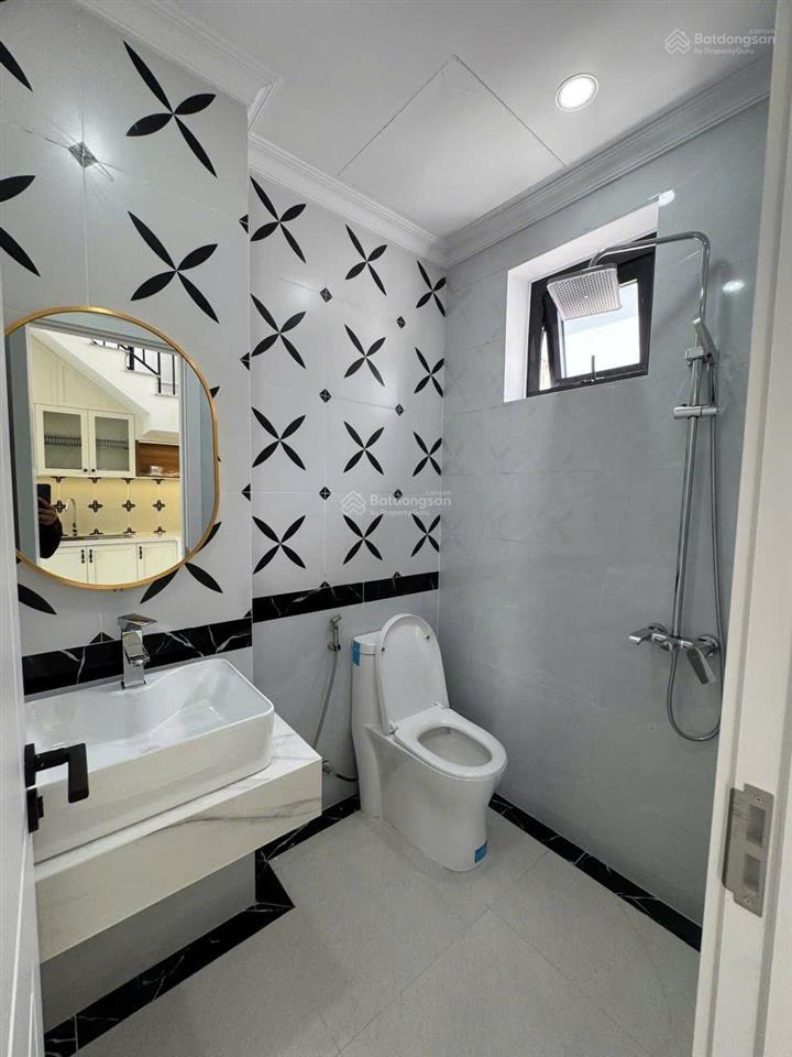 Villa tân cổ điển, view đẹp tại lê ngô cát, huế. 100m ngang 8m full nội thất