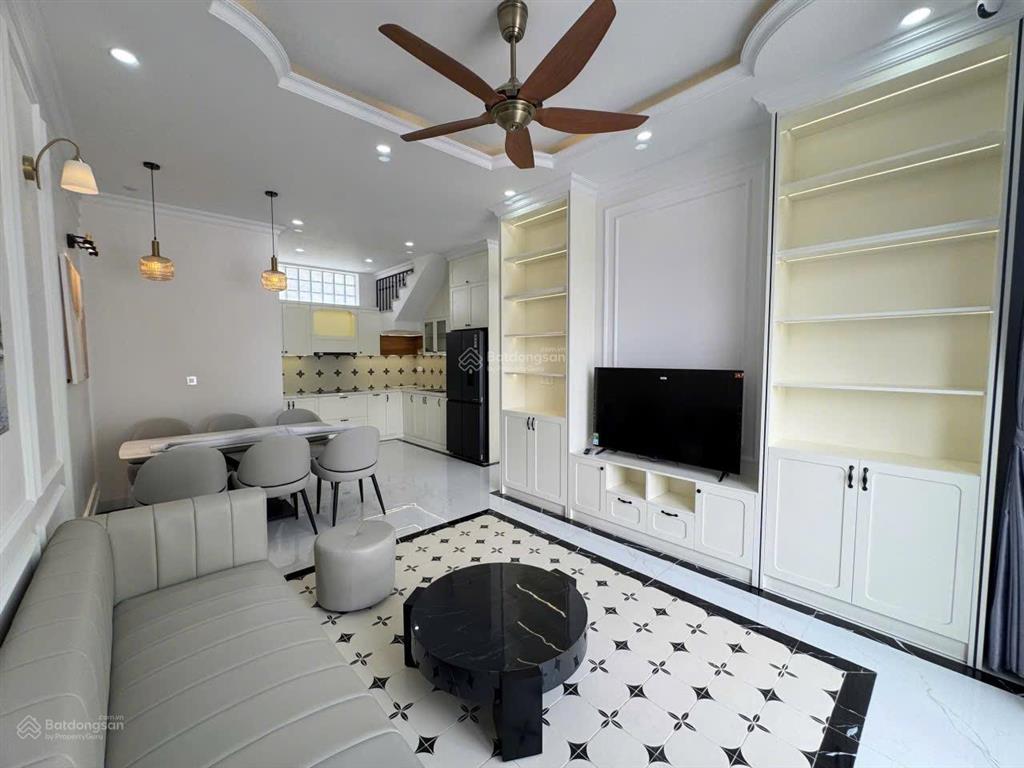 Villa tân cổ điển, view đẹp tại lê ngô cát, huế. 100m ngang 8m full nội thất