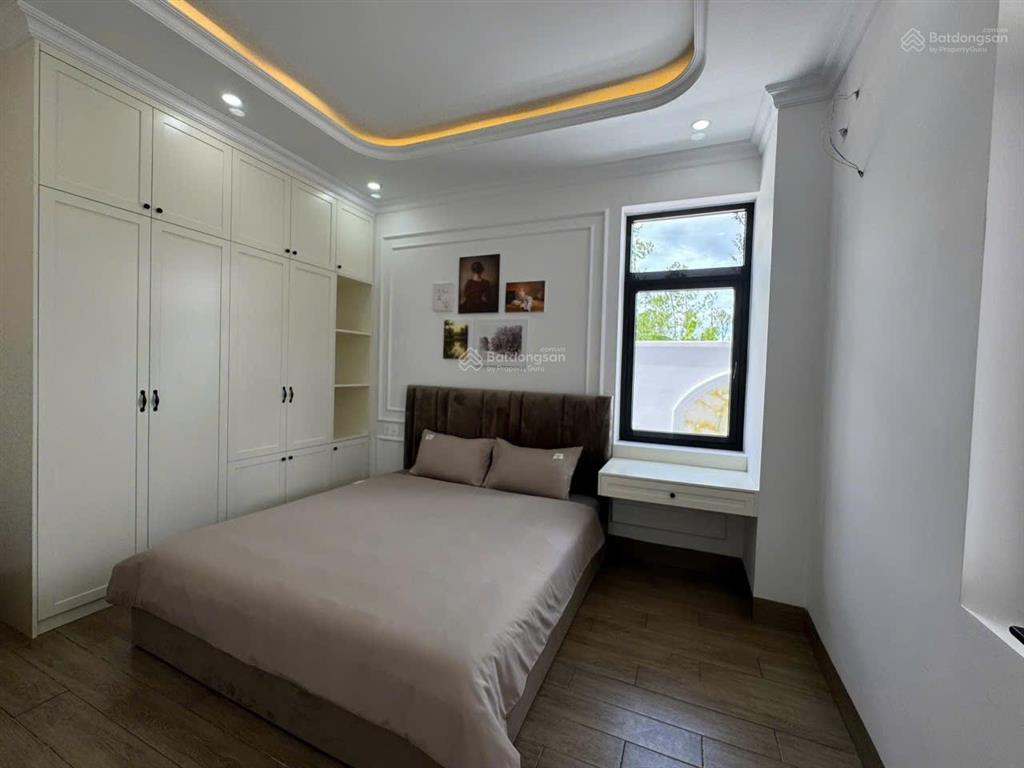 Villa tân cổ điển, view đẹp tại lê ngô cát, huế. 100m ngang 8m full nội thất