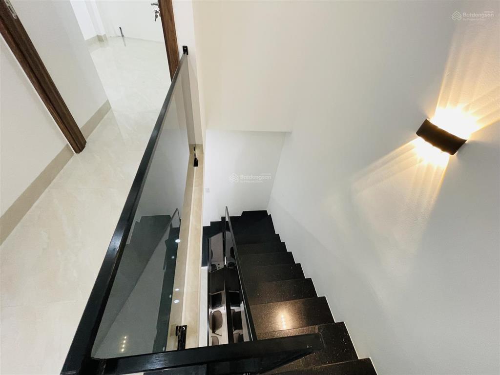 Siêu phẩm nhà 3 tầng duy tân trung tâm tp huế. 4pn/4wc. nhỉnh 3 tỷ