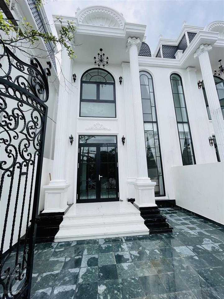 Cặp song sinh tân cổ điển thiên thai, an cựu, tp huế. 125m2 ngang 5.3m. chỉ 3, x tỷ