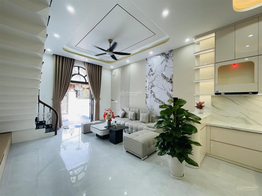 Chỉ 2,x tỷ sở hữu ngay nhà 2 tầng phong cách tân cổ điển  full nội thất, vũ ngọc phan  tp huế