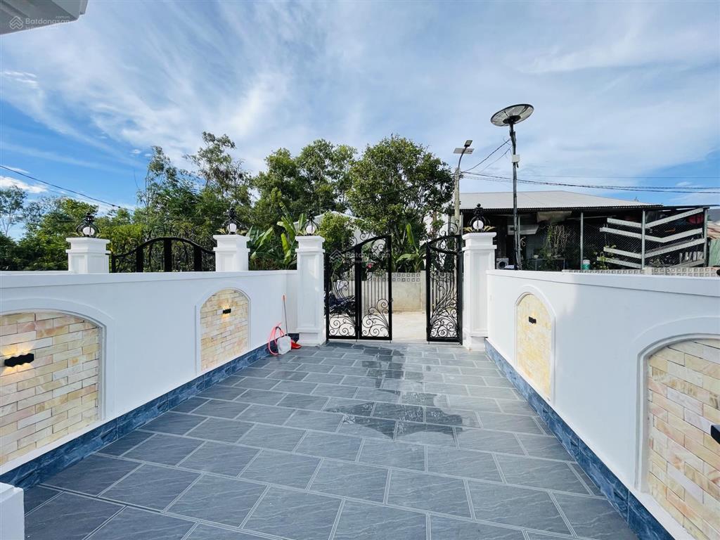 Chỉ 2,x tỷ sở hữu ngay nhà 2 tầng phong cách tân cổ điển  full nội thất, vũ ngọc phan  tp huế