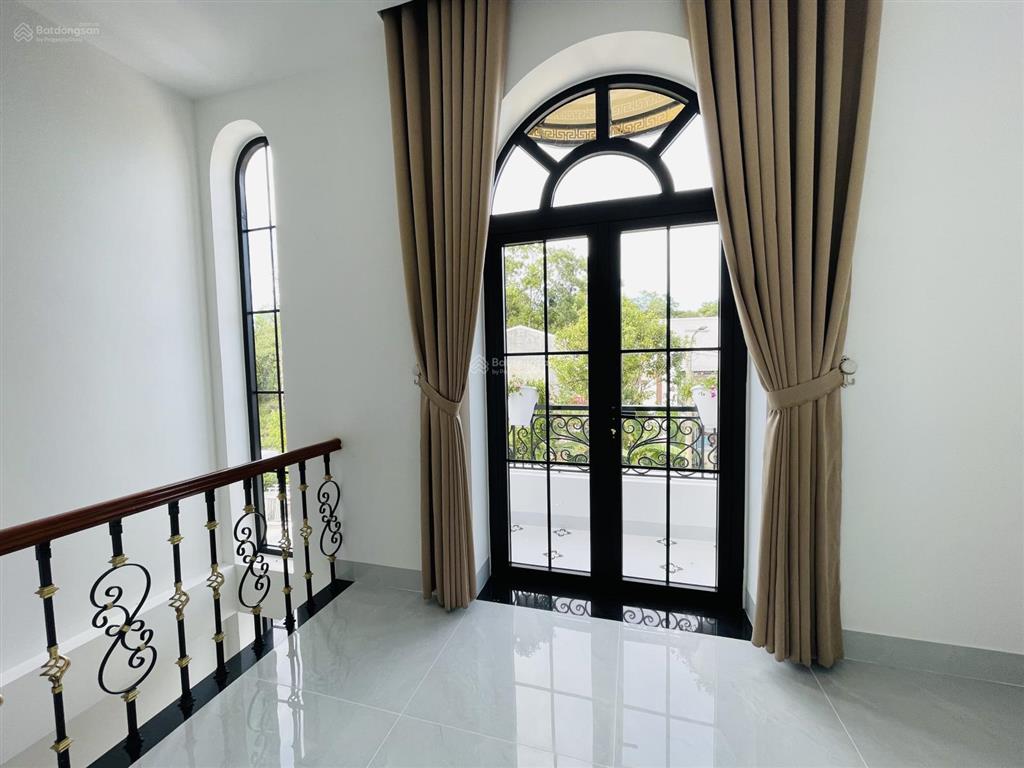 Chỉ 2,x tỷ sở hữu ngay nhà 2 tầng phong cách tân cổ điển  full nội thất, vũ ngọc phan  tp huế