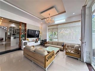 Nhà 3 tầng góc 2 mặt thoáng khu vip trung tâm tp  vỹ dạ  224m2 ngang 11m