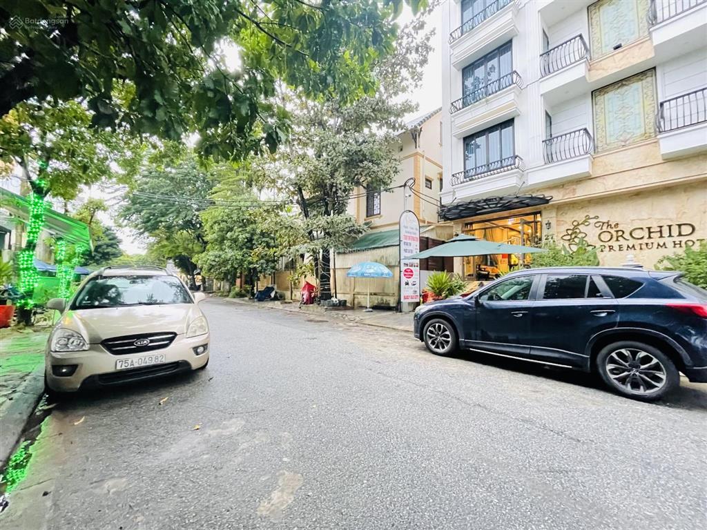 Mặt tiền kinh doanh sầm uất nguyễn lương bằng vài bước chân ra phố bà triệu nhộn nhịp cả ngày