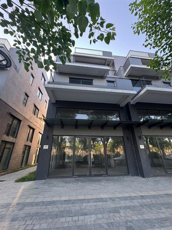 Cắt lỗ sâu 800tr bán căn xẻ khe đại lộ hùng vương  eco central park vinh  nghệ an 0941 358 ***