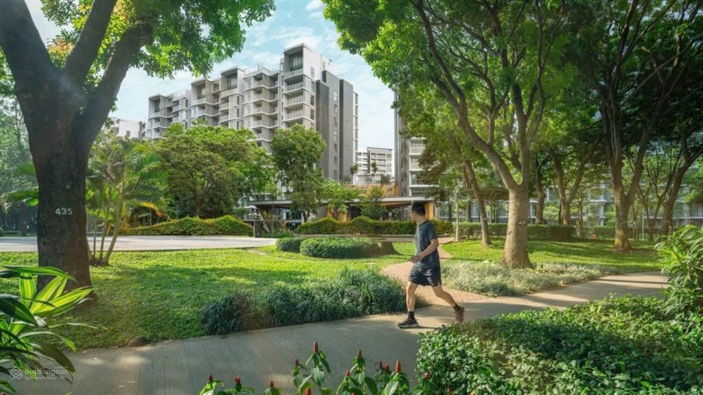 Bán căn góc 3pn, 121m2, giá 10,5tỷ, view công viên diamond centery celadon city