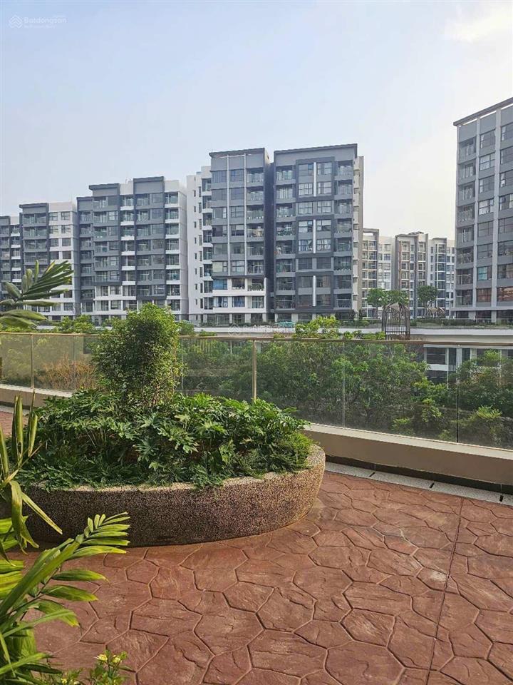 Bán căn 2pn, 85m2, 7,5 tỷ, ntcb, có ô xe hơi diamond plus celadon city gần sân bay tsn, hcm