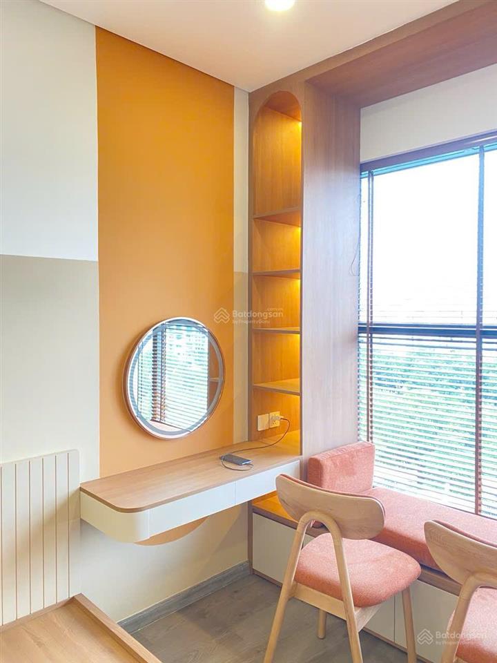 Bán 2pn 96m² diamond brilliant, giá 7,8 tỷ full nội thất, nội khu yên tĩnh, celadon city