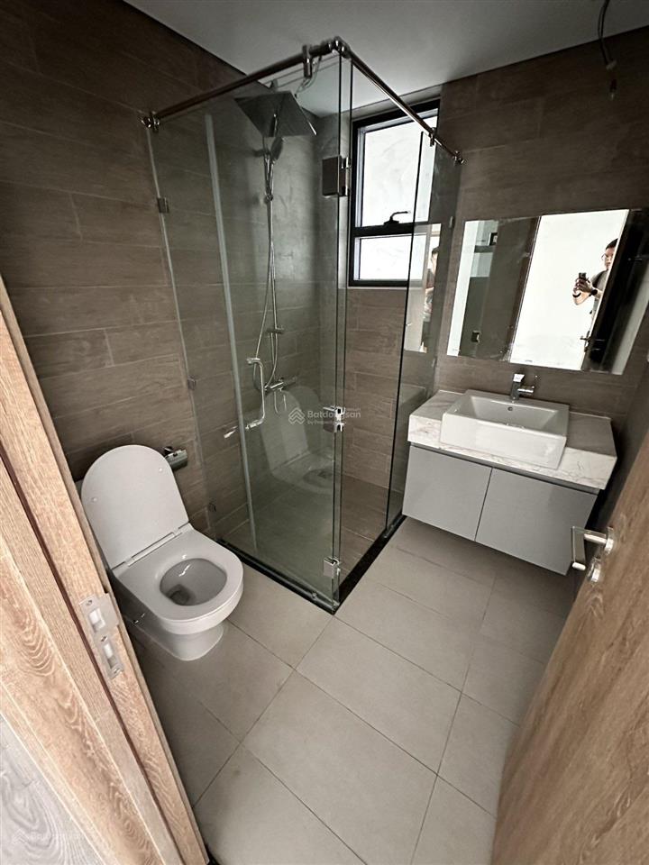 Bán căn 2pn, 2wc, 92m², diamond alnata, giá 7,6 tỷ ntcb, kèm ô xe celadon city