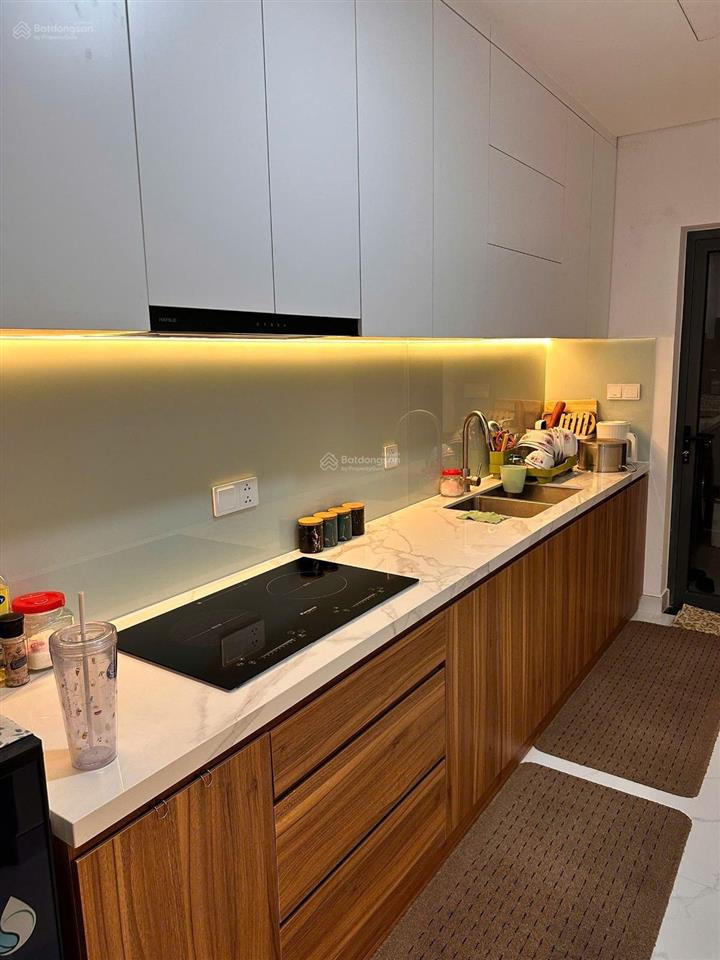 Bán căn 2pn, 2wc, 92m², diamond alnata, giá 7,6 tỷ ntcb, kèm ô xe celadon city