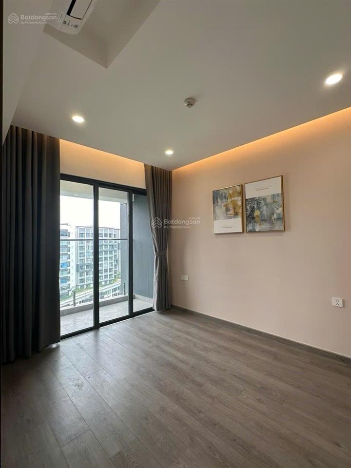 Bán giá tốt 85.5m2, 2pn, giá 7.2 tỷ, có ô xe hơi, có nội thất, diamond alnata plus celadon city