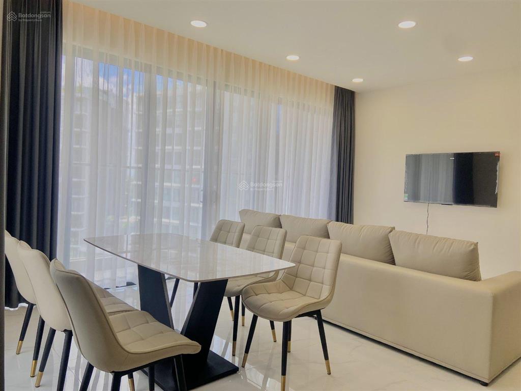 Cho thuê căn 3pn, 120m2, 28tr/tháng, full nt + 1 ô xe hơi diamond centery celadon city
