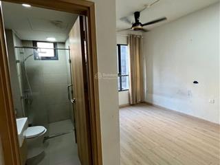 Bán 2pn 71m2 emerald giá 5,2 tỷ, celadon city, nội thất cơ bản