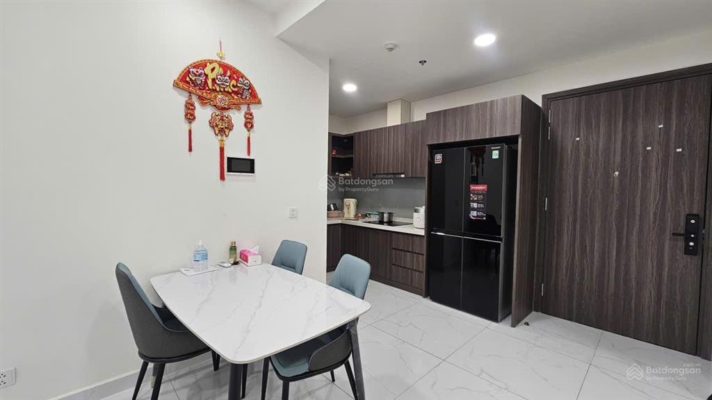 Bán căn trệt góc 2pn, 96m2, giá 8.950 tỷ ntcb + 1 ô xe hơi, diamond centery celadon city