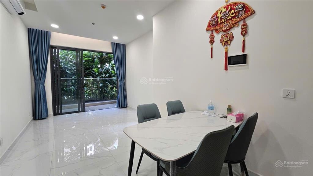 Bán căn trệt góc 2pn, 96m2, giá 8.950 tỷ ntcb + 1 ô xe hơi, diamond centery celadon city