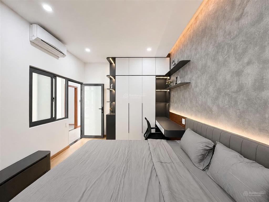 Bán căn nhà đường phạm văn bạch, hải châu, nhà thiết kế hiện đại, công năng đầy đủ