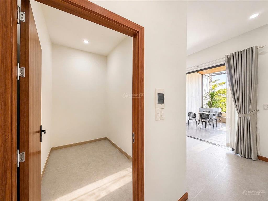 Bán căn nhà đường phạm văn bạch, hải châu, nhà thiết kế hiện đại, công năng đầy đủ