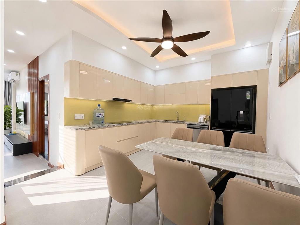 Bán căn nhà đường phạm văn bạch, hải châu, nhà thiết kế hiện đại, công năng đầy đủ