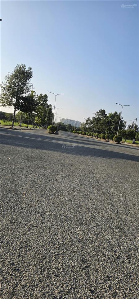 Bán đất nền dự án tại khu dân cư phú xuân, giá 51 tr /m2, 200 m2, chính chủ cần bán gấp