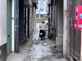 Phạm văn đồng sát thành phố giao lưu , 100m2 x 4 tầng , giá  17.7 tỷ , mời anh chị đầu tư thẩm