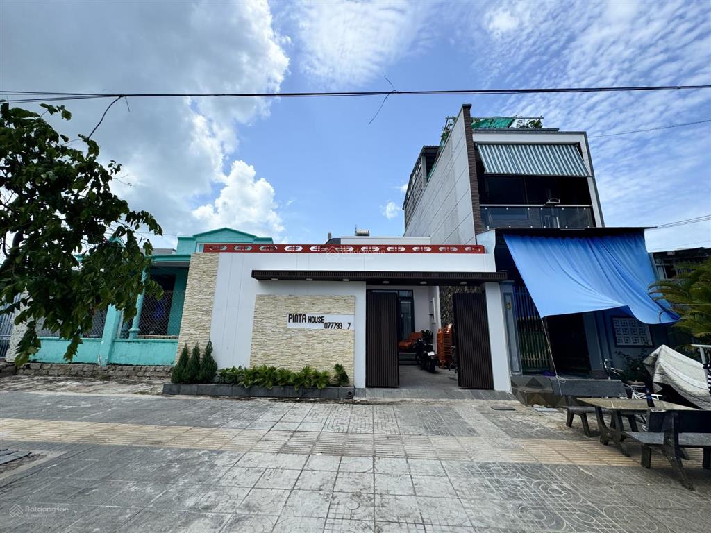Chủ gửi bán homestay có hồ bơi đang hoạt động lượng khách tốt. mặt tiền đường trần văn mầu sát biển