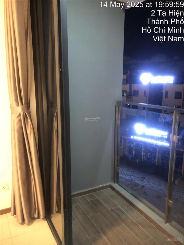 Bán căn hộ tầng thấp v0505 one verandah 2pn 2wc 8,2 tỷ 0902 529 ***