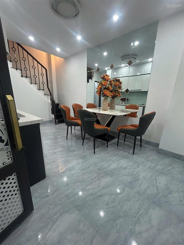 Bán nhà ngõ chợ khâm thiên chính chủ