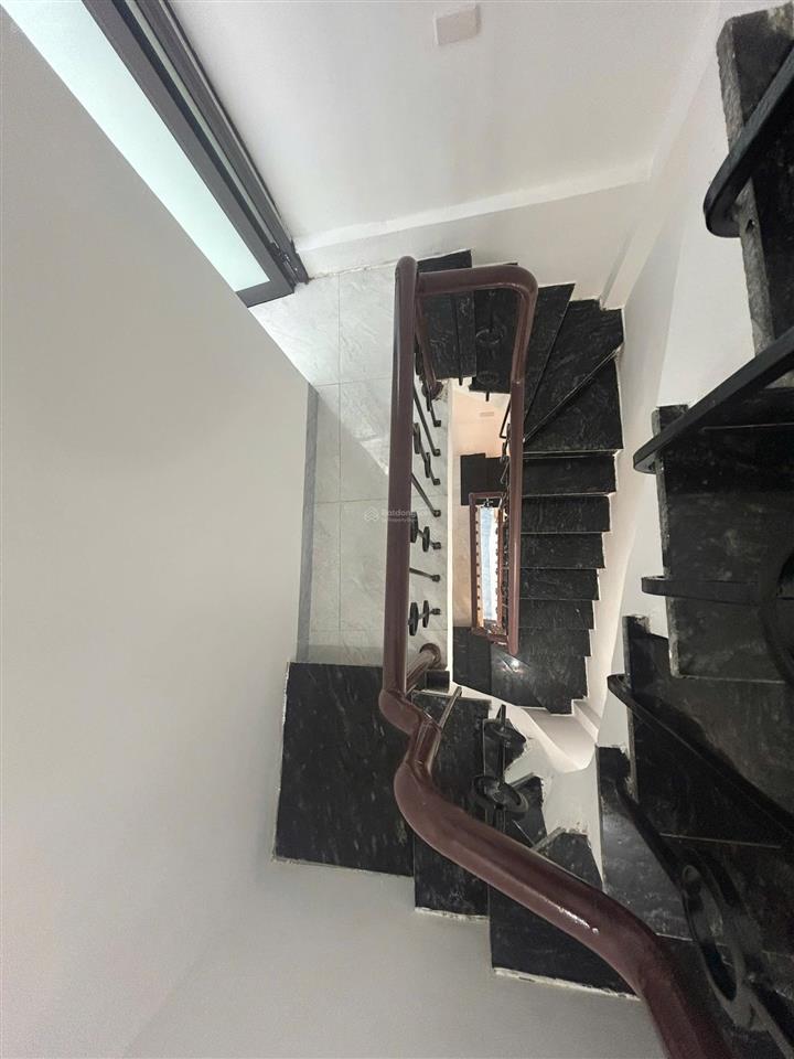 Bán nhà ngõ chợ khâm thiên chính chủ