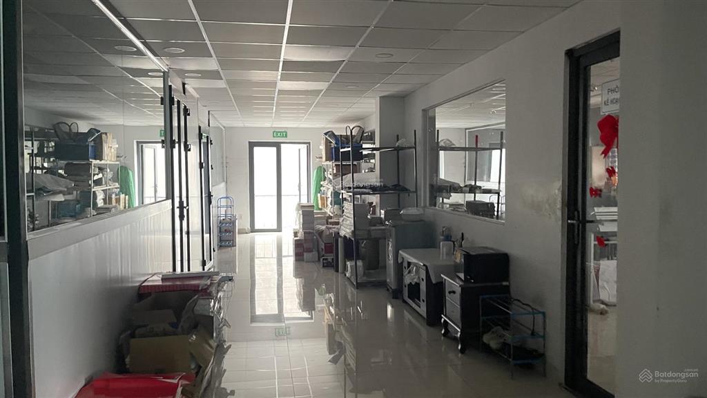 Nhà đường tô hiệu, quận tân phú, tp. hồ chí minh tổng 427.6 m² diện tích sàn 1.264,9 m 39,5 tỷ