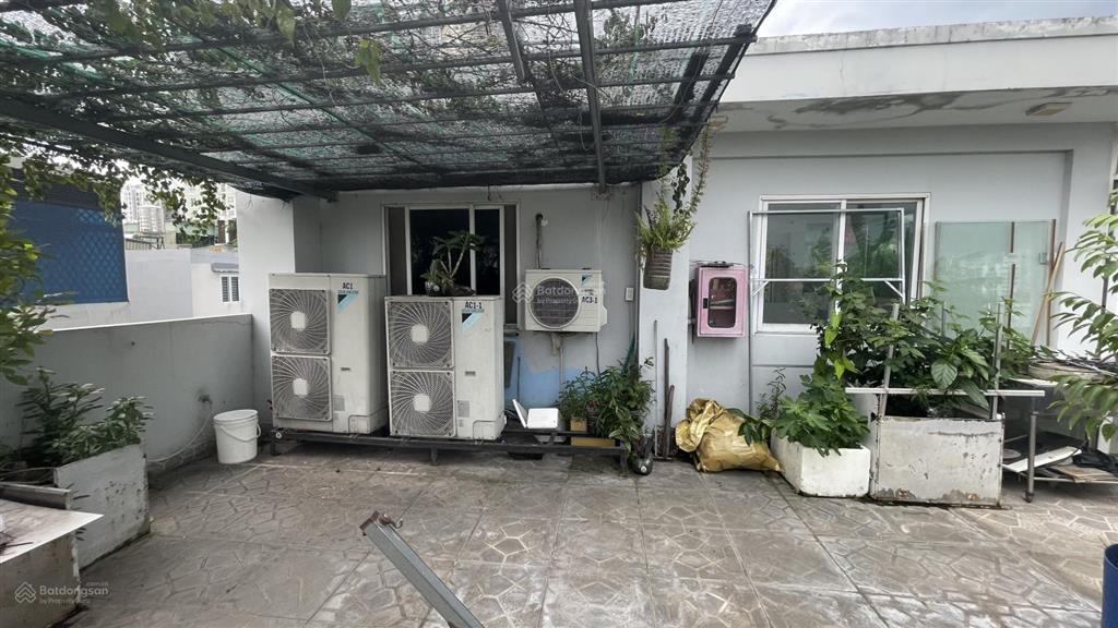 Nhà đường tô hiệu, quận tân phú, tp. hồ chí minh tổng 427.6 m² diện tích sàn 1.264,9 m 39,5 tỷ