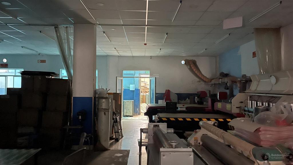 Nhà đường tô hiệu, quận tân phú, tp. hồ chí minh tổng 427.6 m² diện tích sàn 1.264,9 m 39,5 tỷ