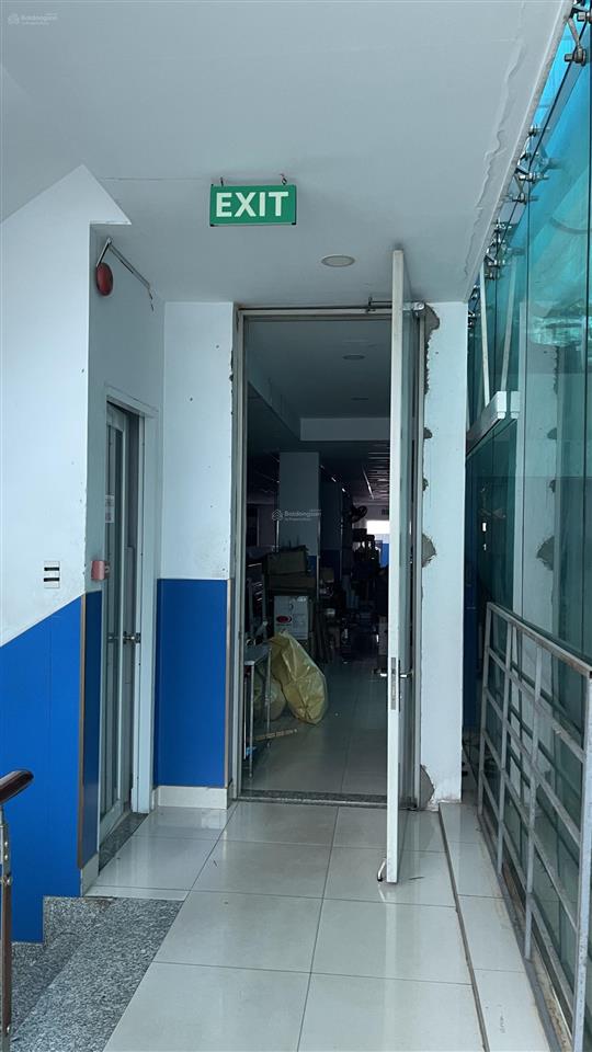 Nhà đường tô hiệu, quận tân phú, tp. hồ chí minh tổng 427.6 m² diện tích sàn 1.264,9 m 39,5 tỷ