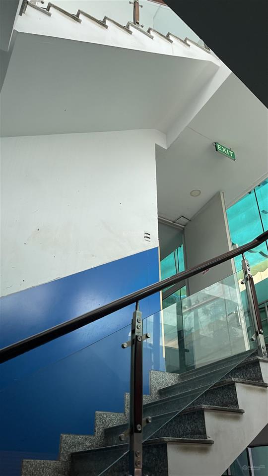 Nhà đường tô hiệu, quận tân phú, tp. hồ chí minh tổng 427.6 m² diện tích sàn 1.264,9 m 39,5 tỷ