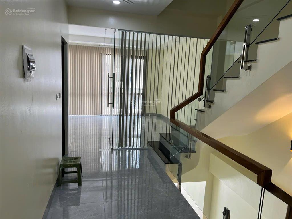 Cho thuê nhà shophouse giá tốt tại kđt vsip từ sơn. giá 12tr/tháng