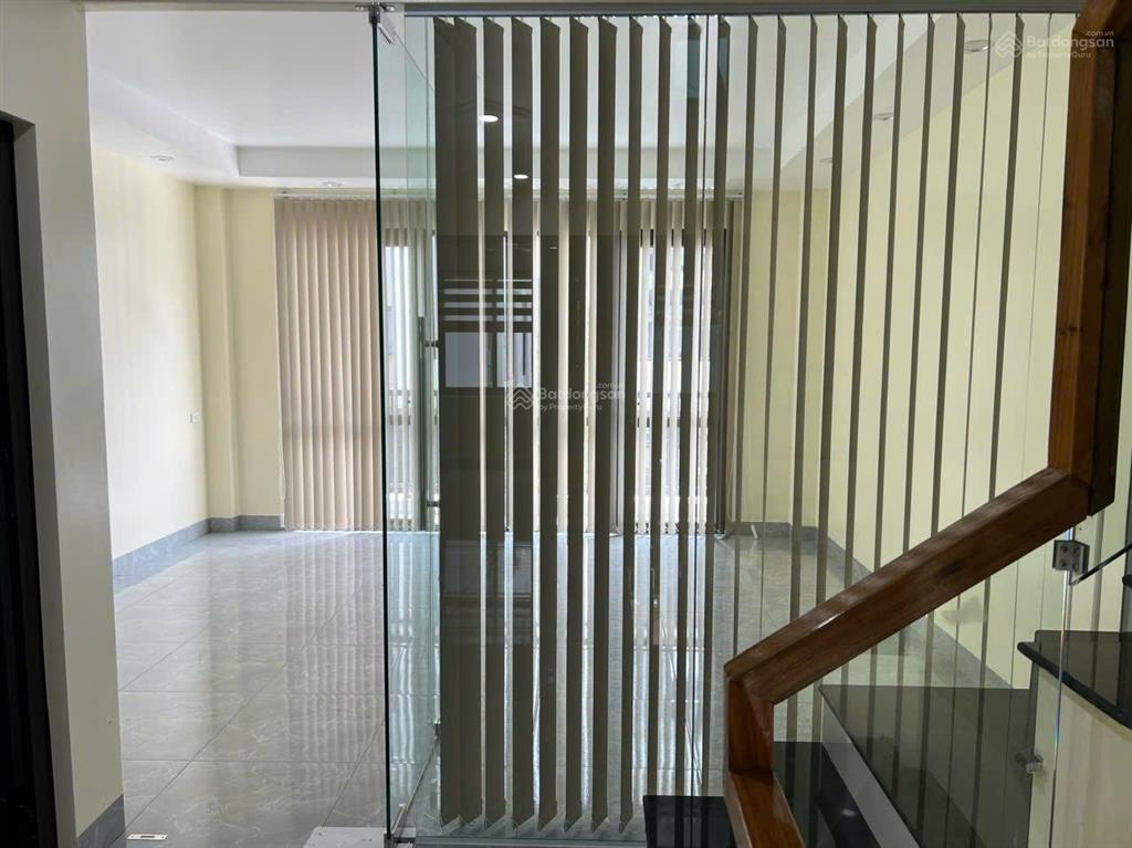 Cho thuê nhà shophouse giá tốt tại kđt vsip từ sơn. giá 12tr/tháng
