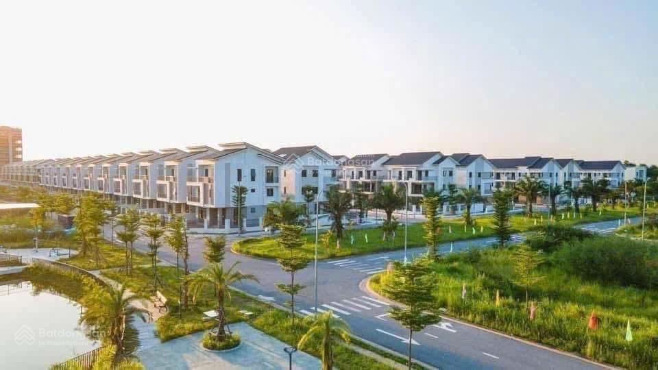 Chính chủ cần bán căn btsl trục thông tại khu đô thị vsip bắc ninh giá tốt