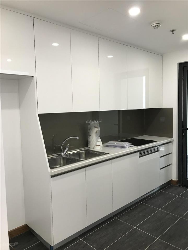 Cho thuê cc cao cấp 6th element, 2pn, 2wc khu cầu giấy, tây hồ, hà nội