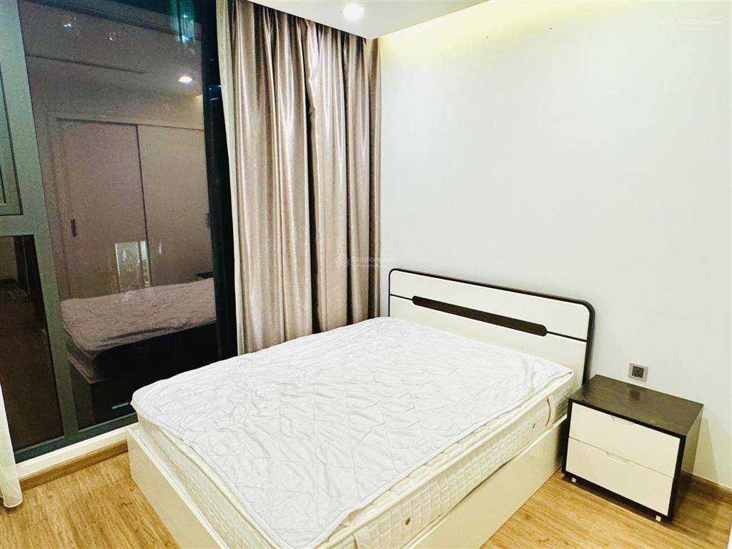 Cho thuê chcc, 2pn, 80m2, vinhomes metropolis, full nội thất mới, view thoáng, giá chỉ 22tr/th