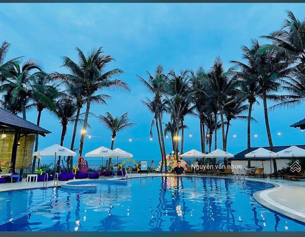 Bán 19,550m2 resort biển kê gà